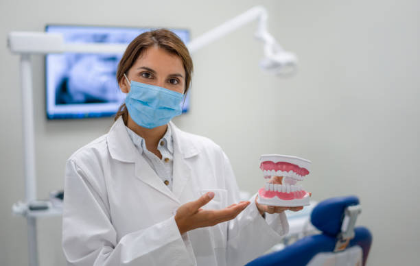 Best Broken or Cracked Tooth Emergency Dentist in East Falmouth, MA